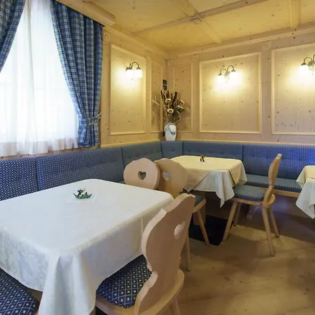 Agritur Cornasest Bed & Breakfast